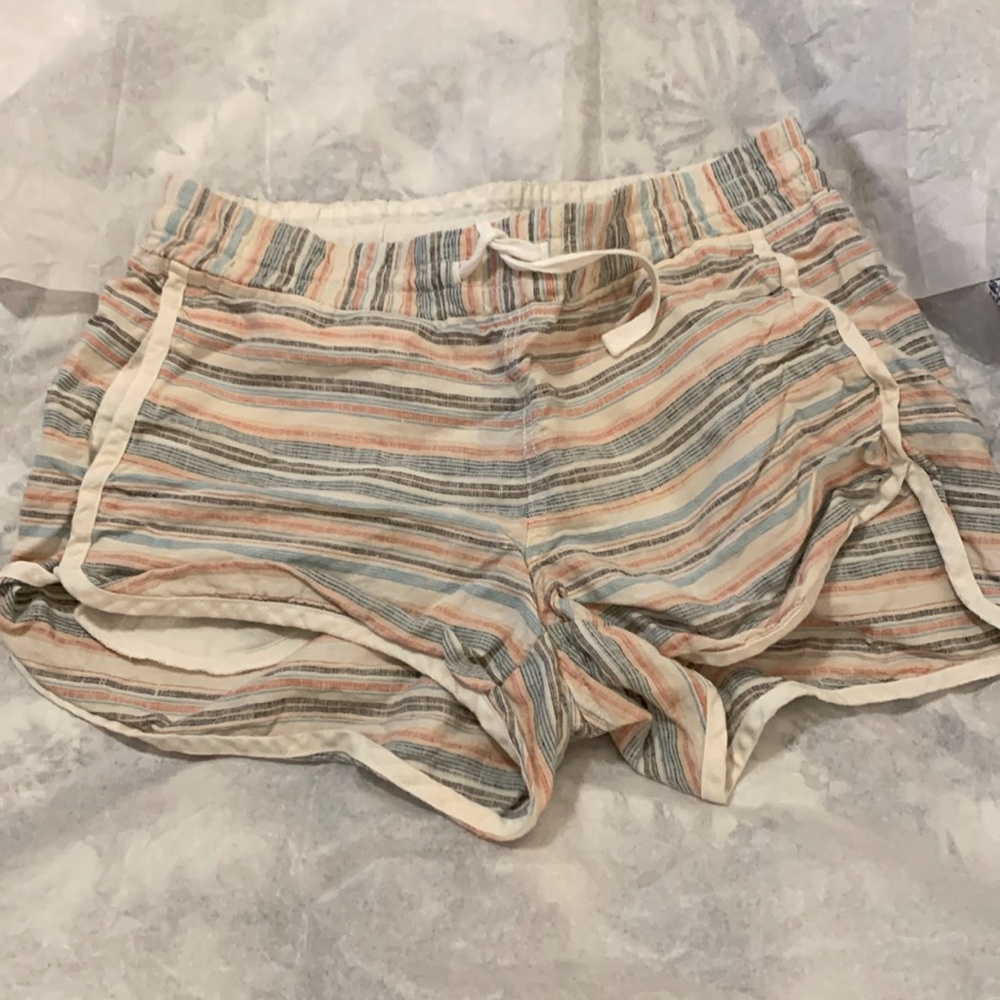 Striped Athleta linen shorts
